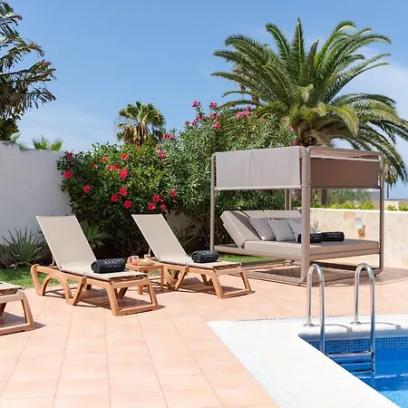 Villa Karat Atlantida *