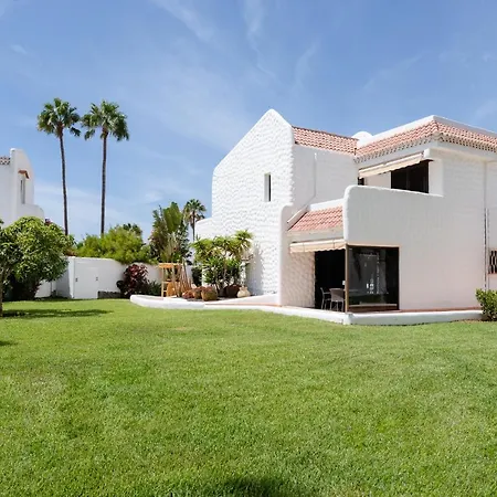 Vilă Karat Atlantida *