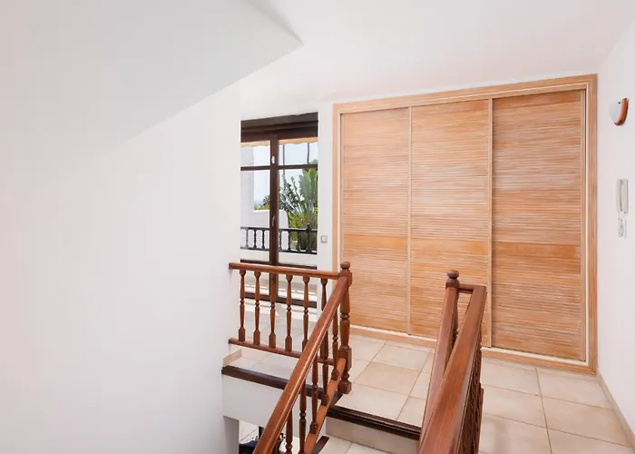 Karat Atlantida Villa *