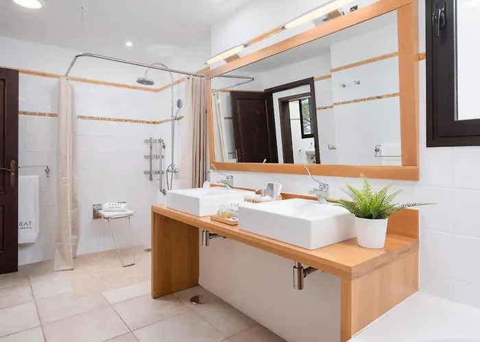 Vilă Karat Atlantida *