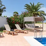 Villa Karat Atlantida *